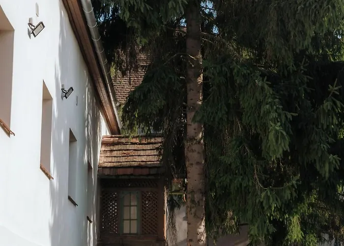 Baraturi Baratok Vendeghaz Διαμέρισμα